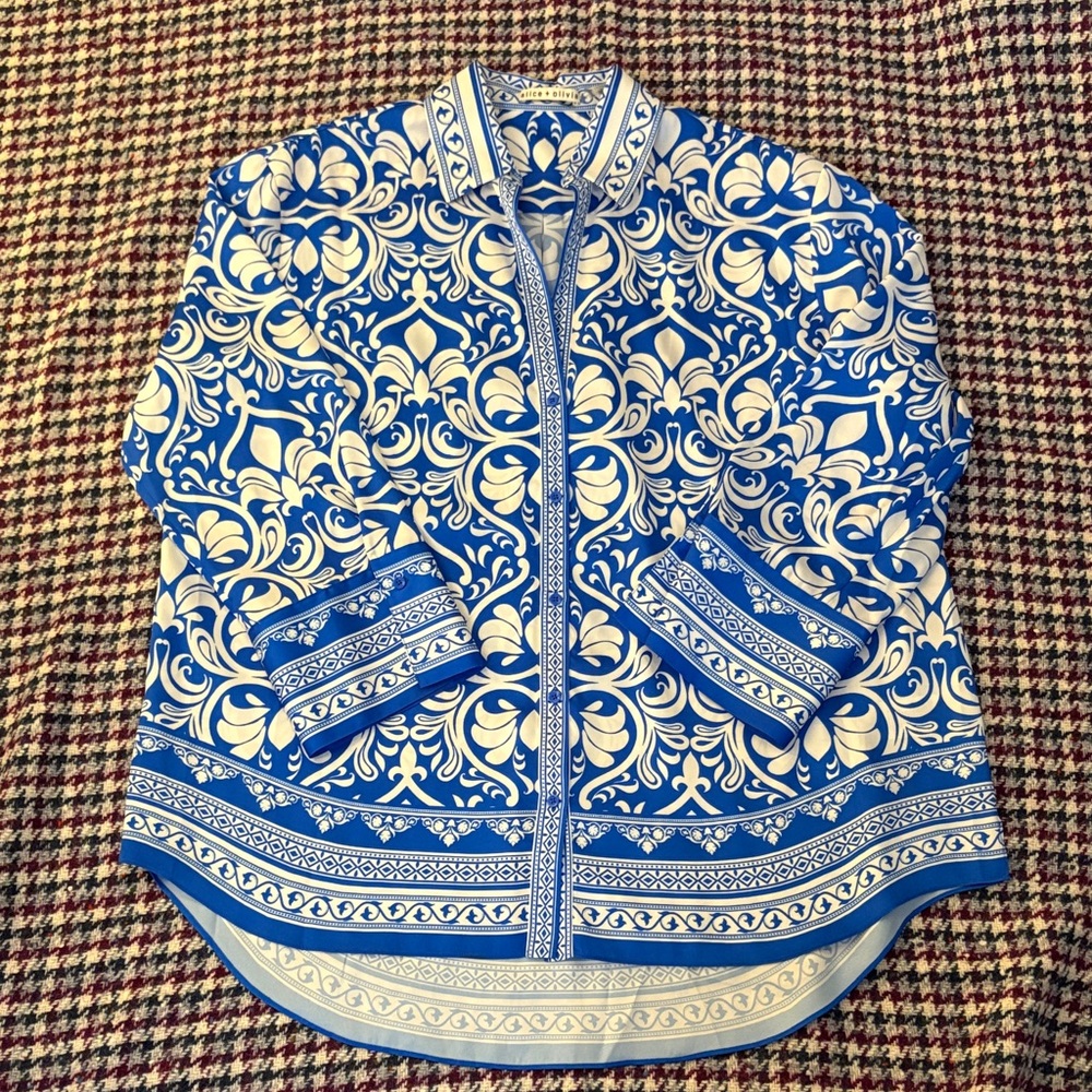 Alice + Olivia Blue and White Floral Top